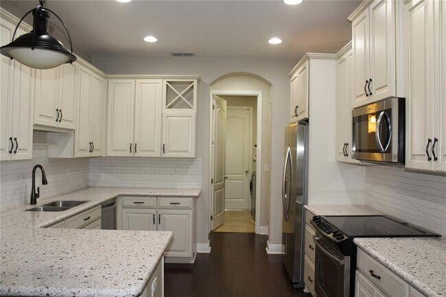 Building Photo - 131 Villa Preserve Ave