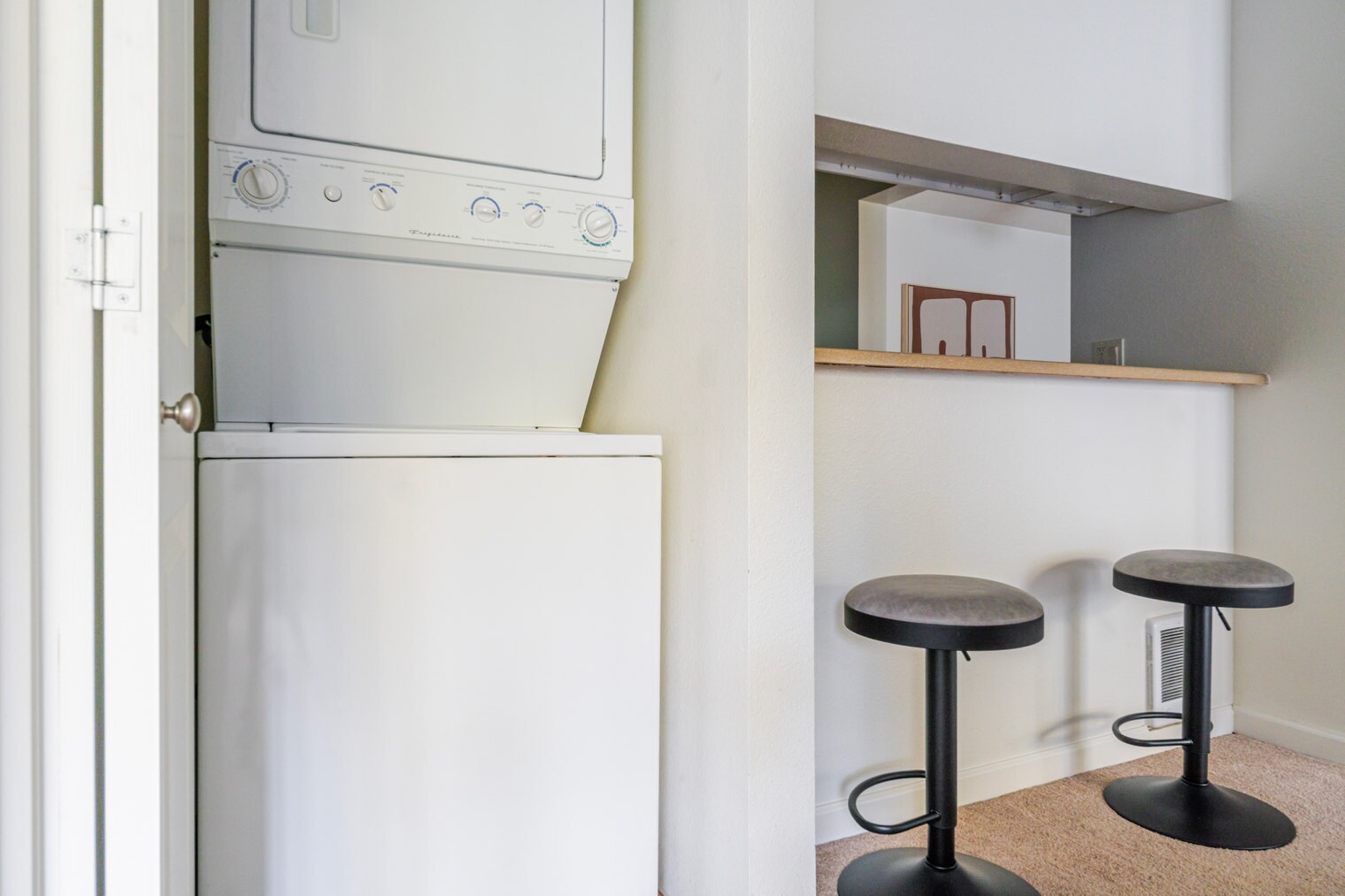 Building Photo - 15606 NE 40th St