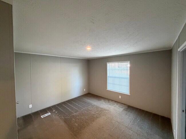 Building Photo - 3517 Jane Anne Terrace