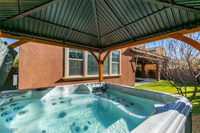 Building Photo - 2497 Birch Hollow St