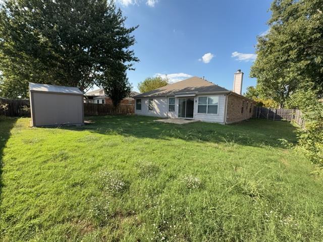 Building Photo - 3003 Elderberry Dr