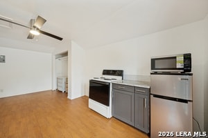Building Photo - 123 Rodena St