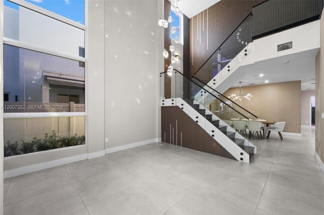 Building Photo - 7534 NW 98th Ave