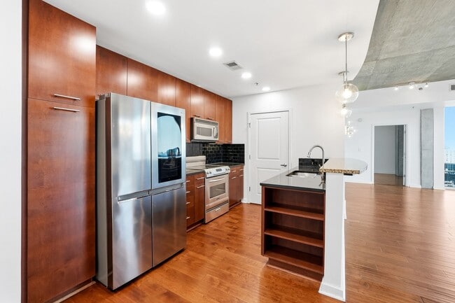 Building Photo - Upgraded 2 Bedroom Condo at REALM Buckhead