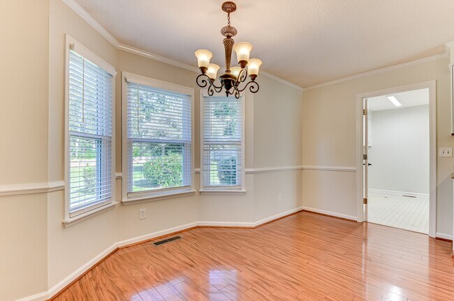Building Photo - 4135 Fox Brush Dr