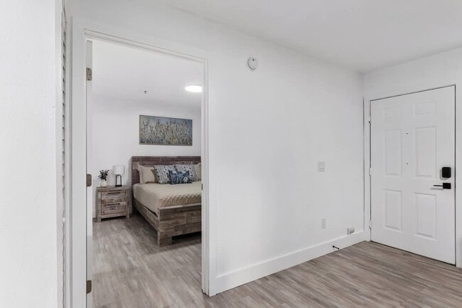 Building Photo - 2360 SW Archer Rd