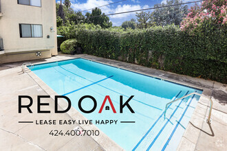 Building Photo - Beautiful and Bright Two Bedroom with Spac...