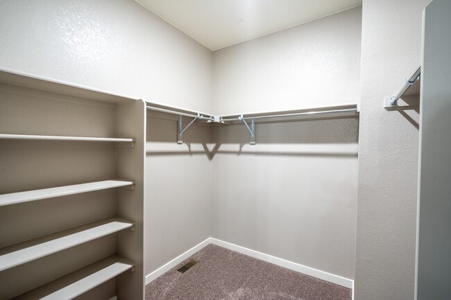 Building Photo - 5230 Janga Dr
