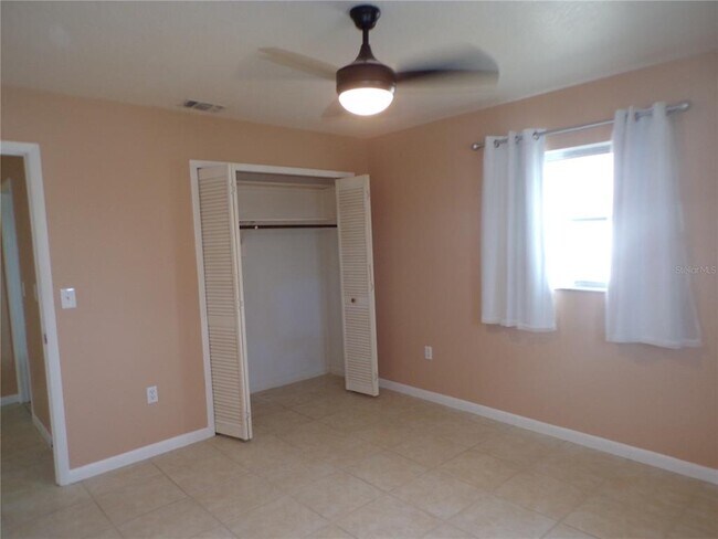 Building Photo - 4117 Harbor Blvd