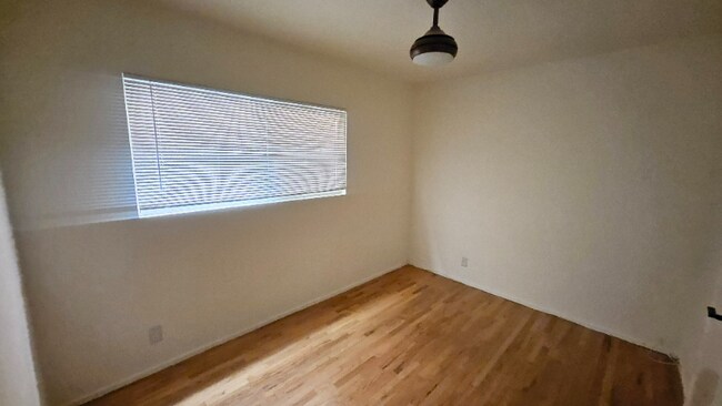 Building Photo - 24 Brooks Ave