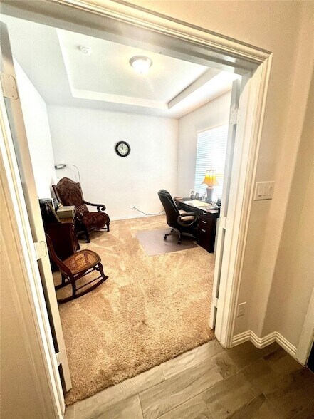Building Photo - 2212 Moonsail Ln