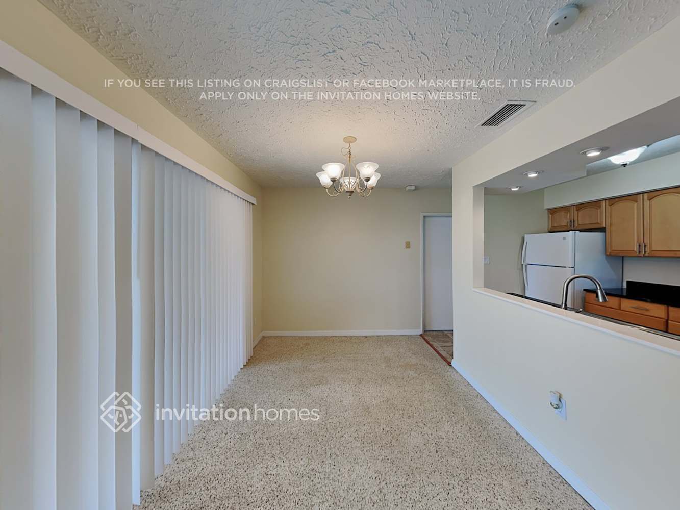 Building Photo - 3144 Bougainvillea St