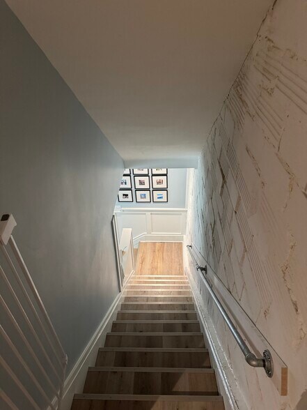 Building Photo - 1679 Eddington Rd