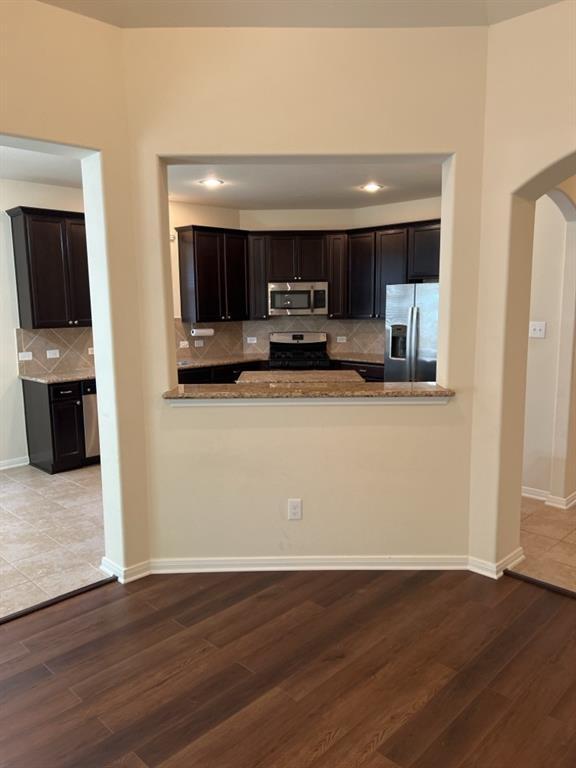 Building Photo - 1038 Bay Sky Way