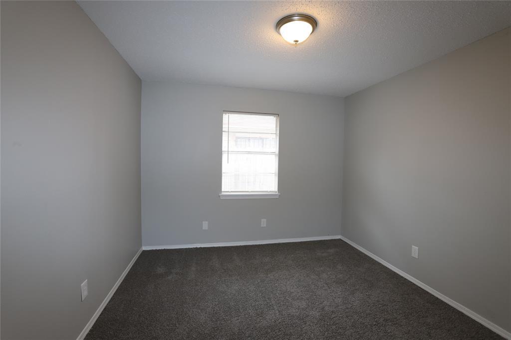 Guest Bed 2 - 542 Connorvale Ln