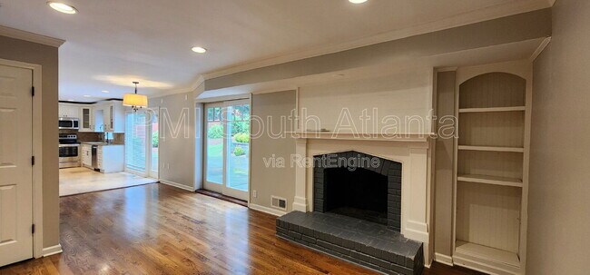 Building Photo - 40 Pheasant Dr SE