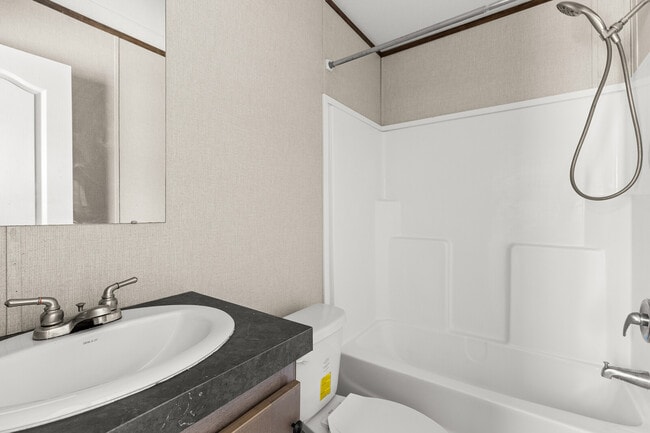 Building Photo - 21 Clear Creek