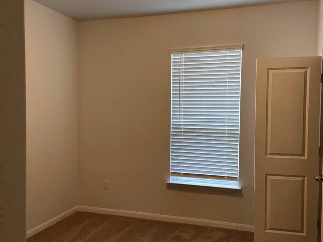 Building Photo - 481 Leadtree Loop