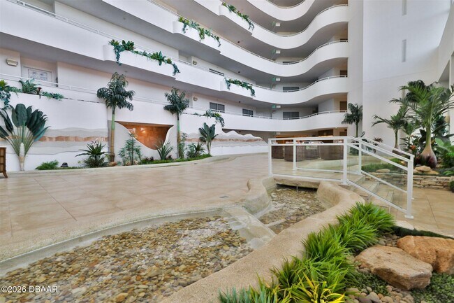 Building Photo - 2545 S Atlantic Ave