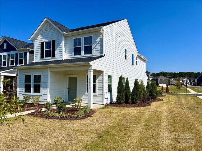 Building Photo - 15906 Parkside crossing Dr