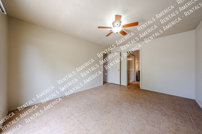 Building Photo - 23622 N 36th Dr
