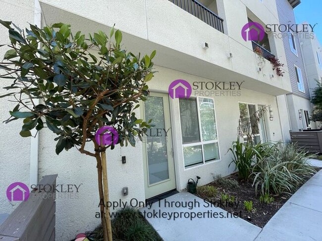 Building Photo - 1543 Longitude Dr