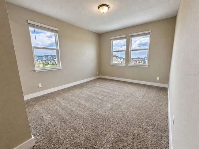 Building Photo - 16477 Silver Brook Wy