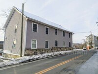 Building Photo - 131 Railroad St