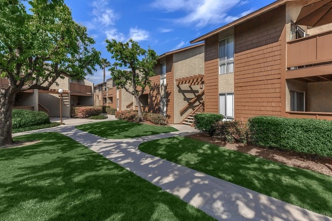 Building Photo - Fairway Village Apartment Homes