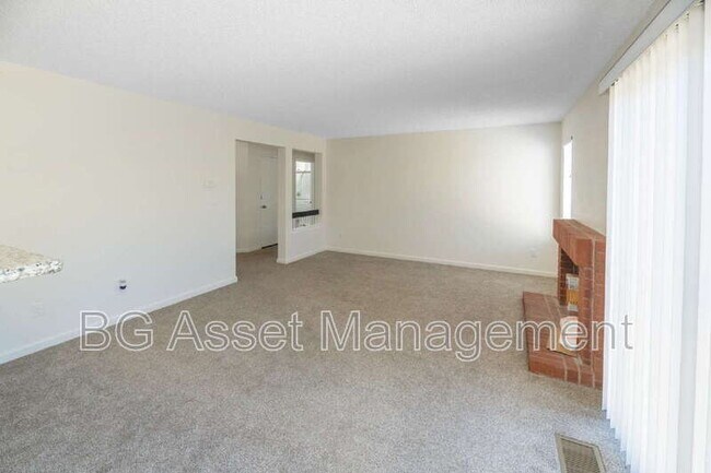 Building Photo - 238 Cinnabar Way