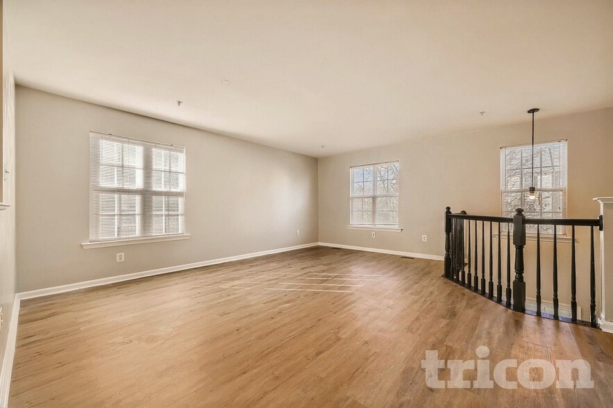 Building Photo - 4112 Brown Bark Cir