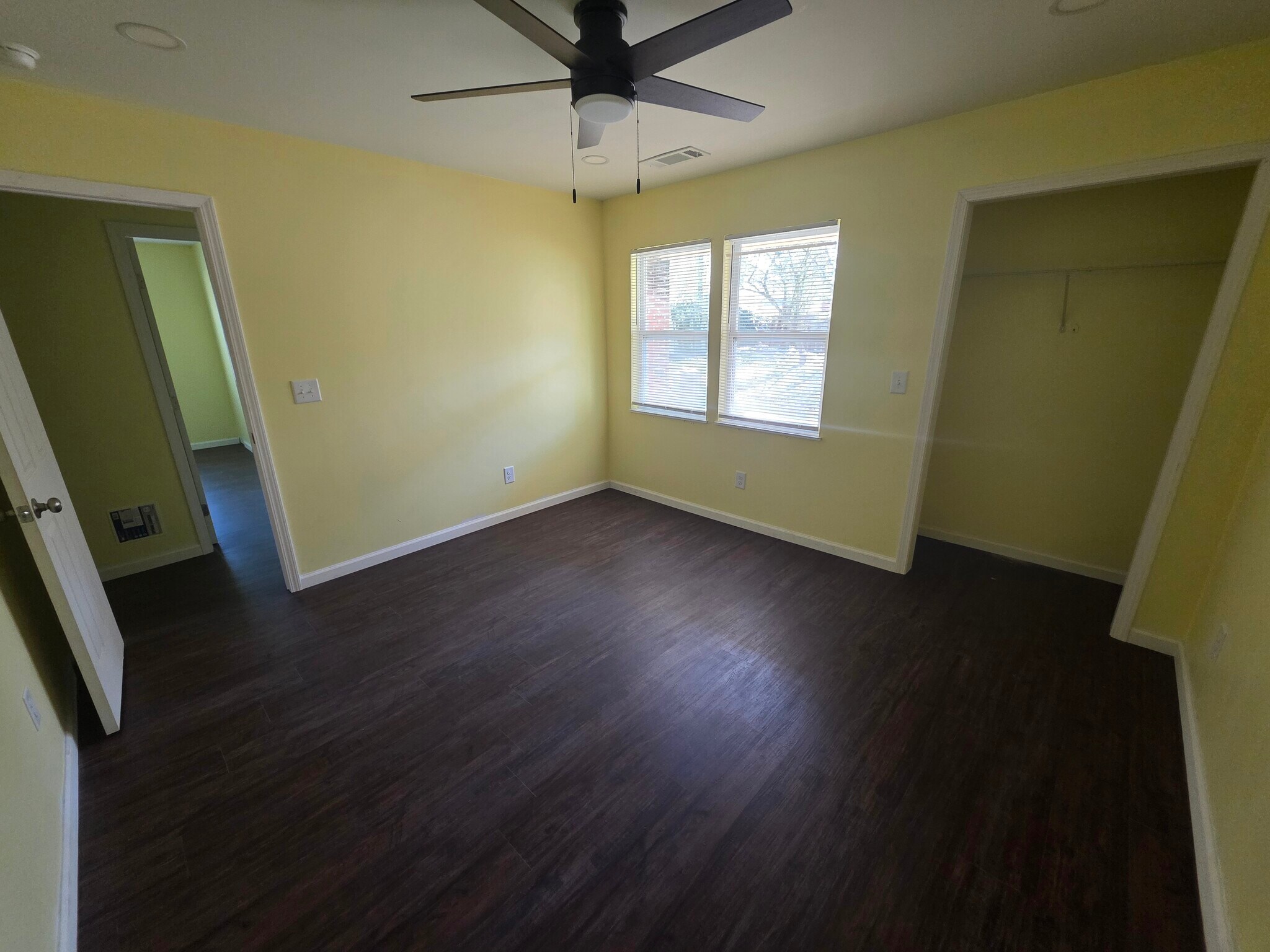 Building Photo - 1120 Brookstone Rd