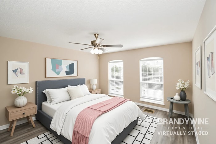 Building Photo - 11856 Lake Bend Cir