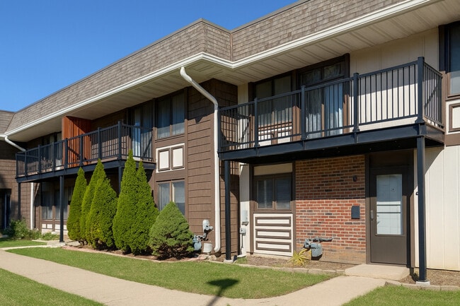 Primary Photo - 1272 Court E