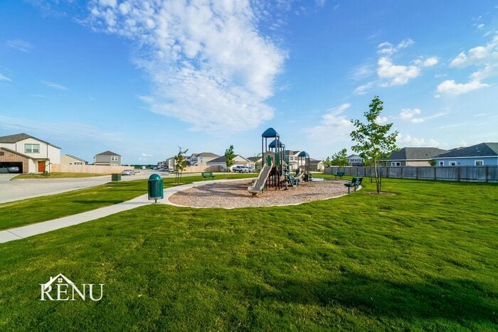 Building Photo - 5027 Firefly Hls