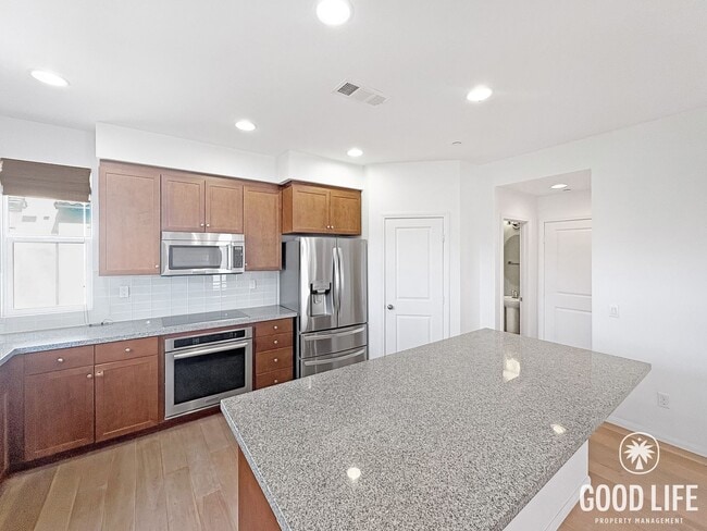 Building Photo - New La Costa Townhome with Resort-Style Grounds in Prime Carlsbad Location