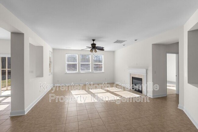 Building Photo - 124 Scottish Ave