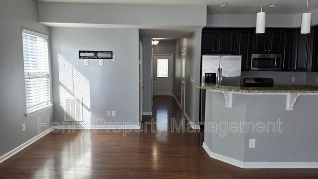 Building Photo - 113 Grande Sky Ct
