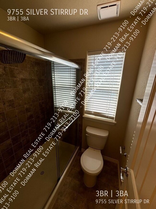 Building Photo - 9755 Silver Stirrup Dr