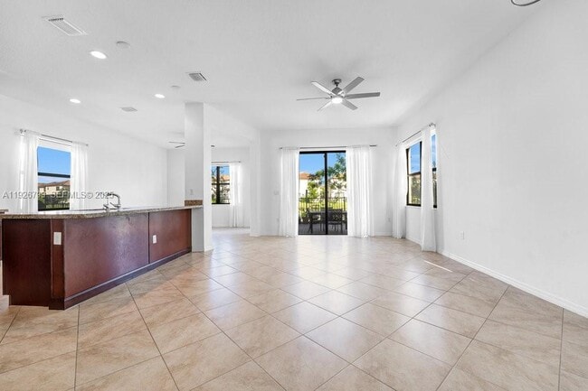 Building Photo - 5377 Cameron Dr