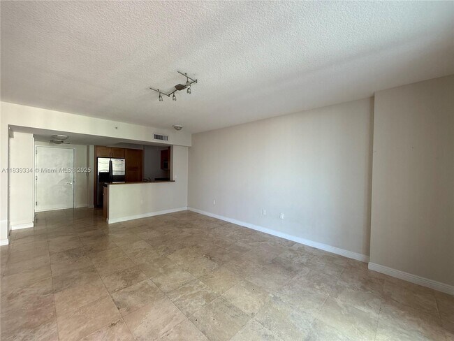 Building Photo - 1745 E Hallandale Beach Blvd