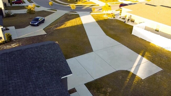 Building Photo - 4339 Swan St