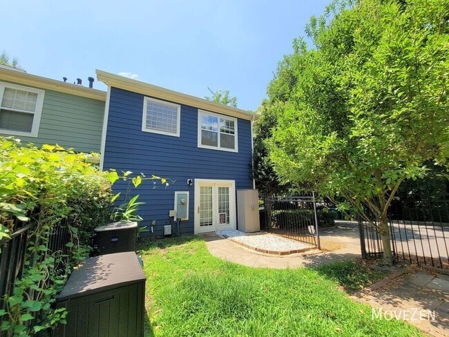 Building Photo - 1628 Lela Avenue