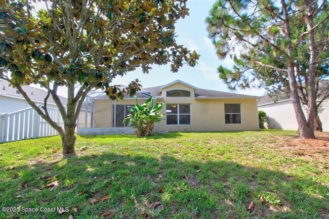 Building Photo - 4810 Manchester Dr