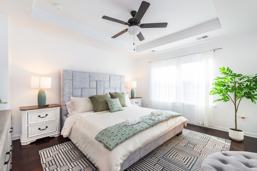 Master Bedroom with TV - 33 Landmark Ln