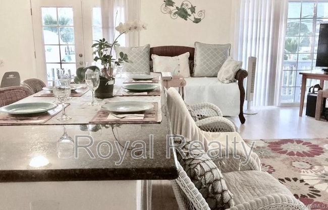 Building Photo - 85-059 Waianae Valley Rd