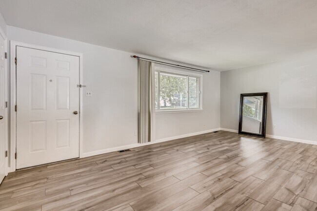 Building Photo - 4641 W Tufts Ave