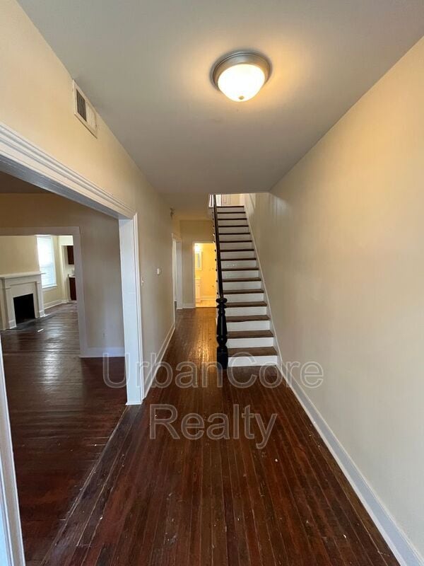 Primary Photo - 805 N 26th St