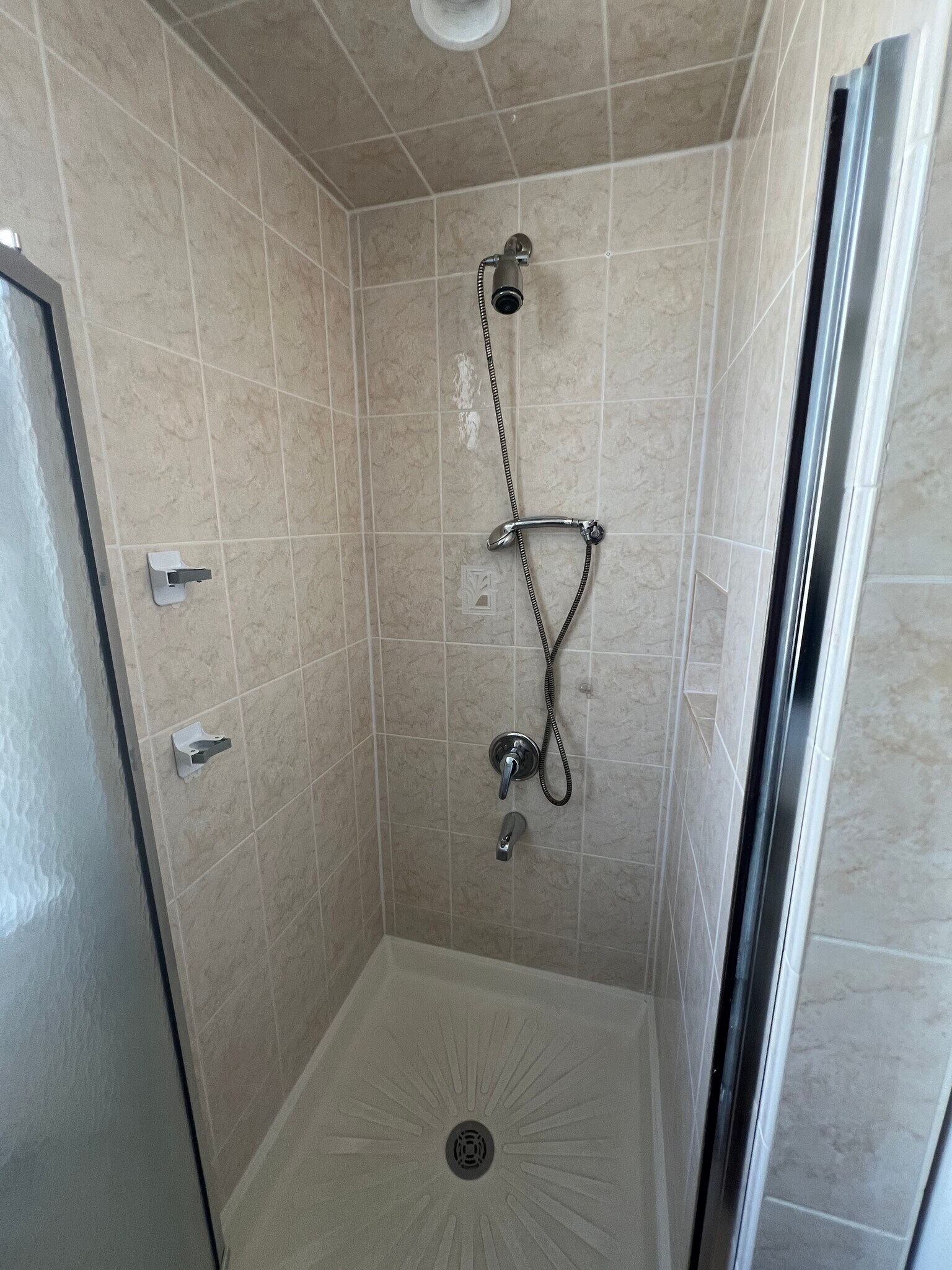 Building Photo - 152 Urban St