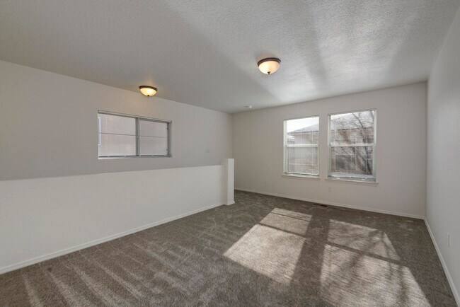 Building Photo - 3123 Mountainside Pkwy NE